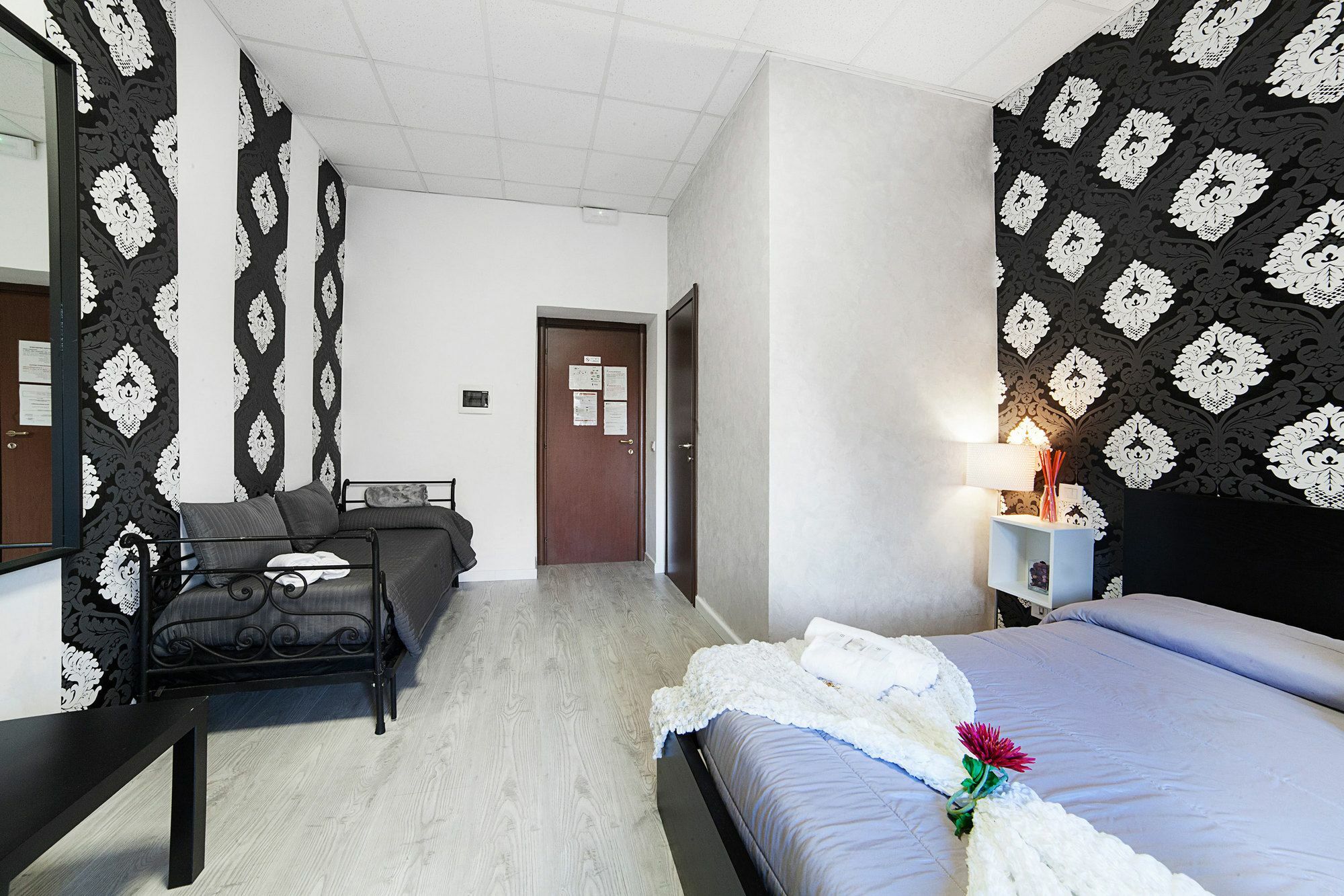 Magic Double Hotel Рим Екстериор снимка